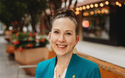 Headshot of Liz Boldon, Candidate for MN Senate 25